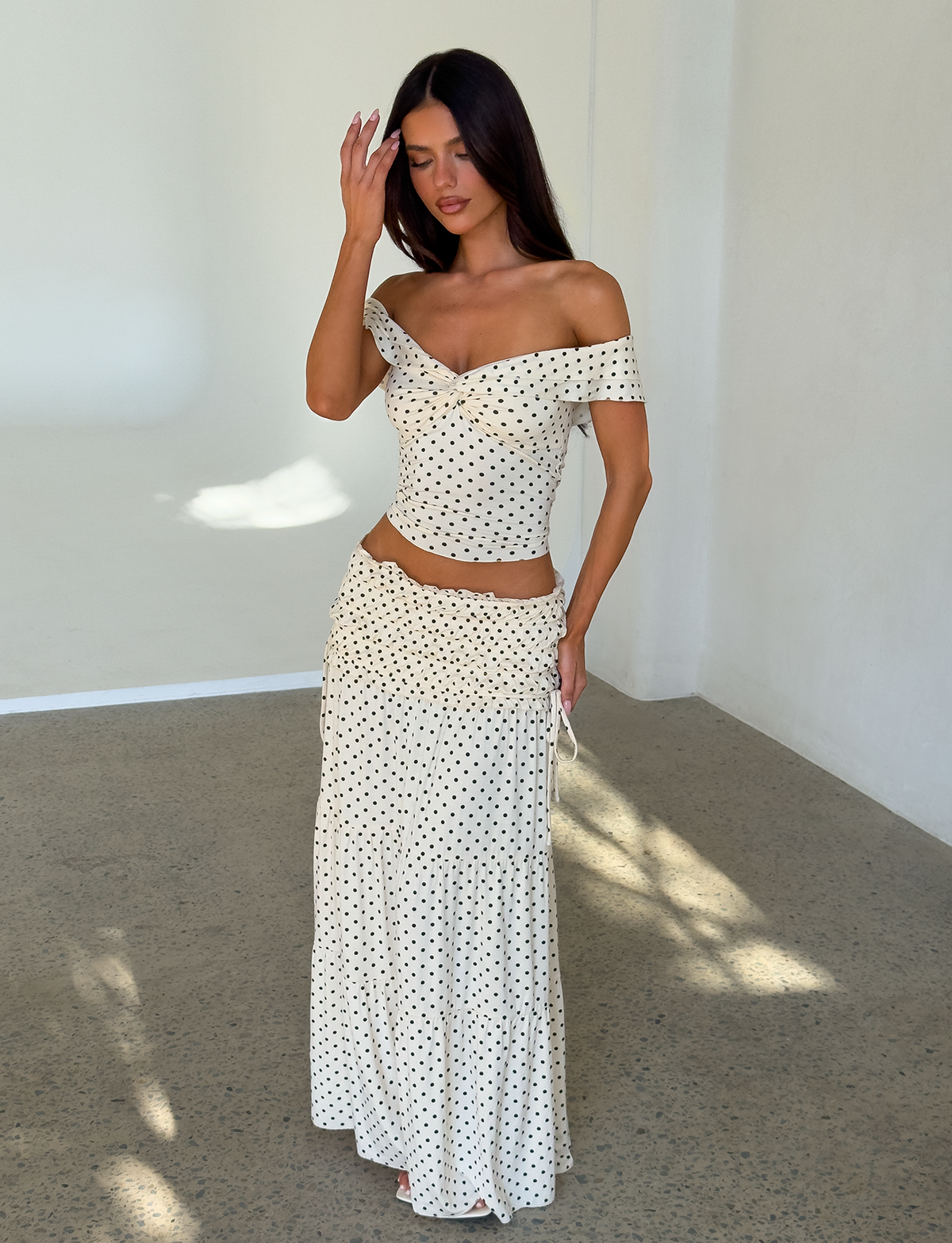 Elara – Ensemble Robe à Pois